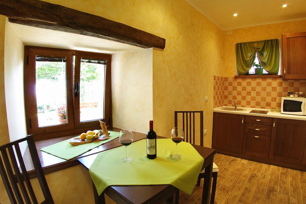 Guesthouse Villa Marija Motovun Δωμάτιο φωτογραφία