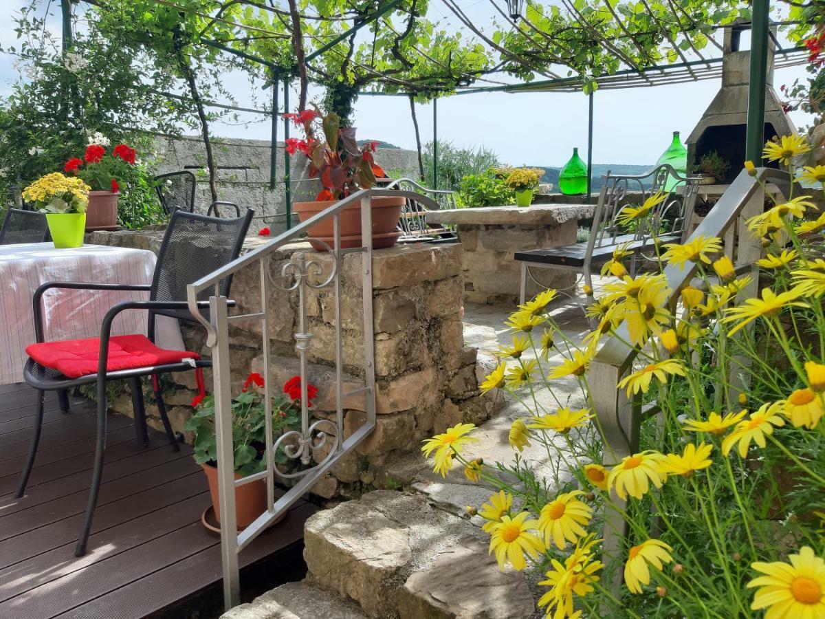 Guesthouse Villa Marija Motovun Δωμάτιο φωτογραφία